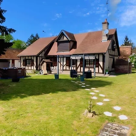 La Demeure Du Cerf Elegant Gite Prive En Sologne Pour 6 Personnes Avec Jacuzzi Et Piscine Chauffee A Proximite Immediate Parc Ffe Center Parc Et Proche Zoo De Beauval Chaon  Extérieur photo