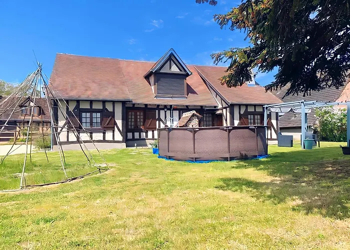 La Demeure Du Cerf Elegant Gite Prive En Sologne Pour 6 Personnes Avec Jacuzzi Et Piscine Chauffee A Proximite Immediate Parc Ffe Center Parc Et Proche Zoo De Beauval