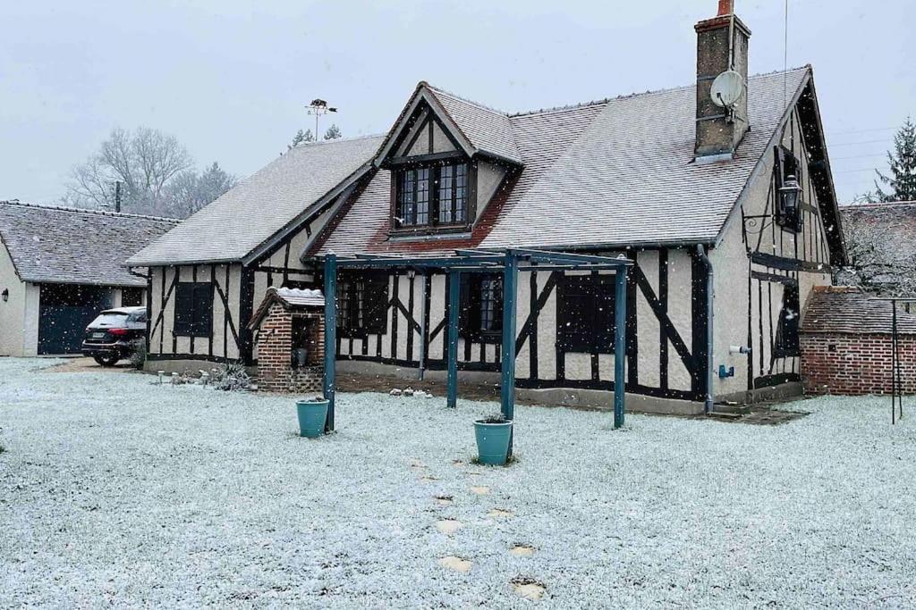 La Demeure Du Cerf: Charming Sologne With Jacuzzi And Heated Pool Holiday home Chaon (Loir-et-Cher)