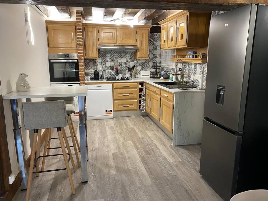 La Demeure Du Cerf Elegant Prive En Sologne Pour 6 Personnes Avec Jacuzzi Et Piscine Chauffee A Proximite Immediate Parc Ffe Center Parc Et Proche Zoo De Beauval *